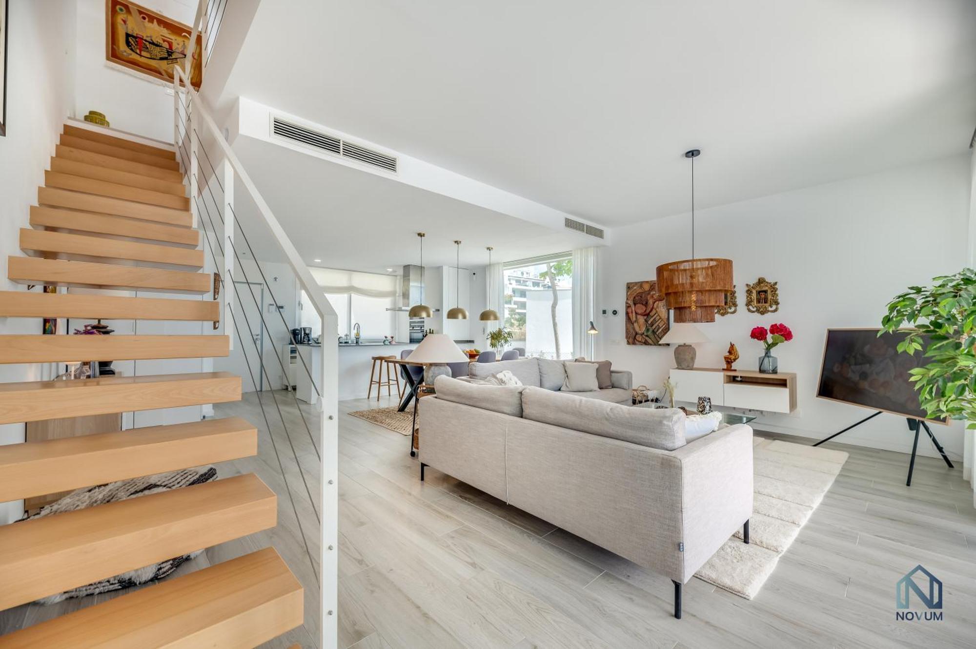 Apartamento Unique 3-Bdrm Townhouse, Stunning View, Pool & Bbq Estepona Exterior foto